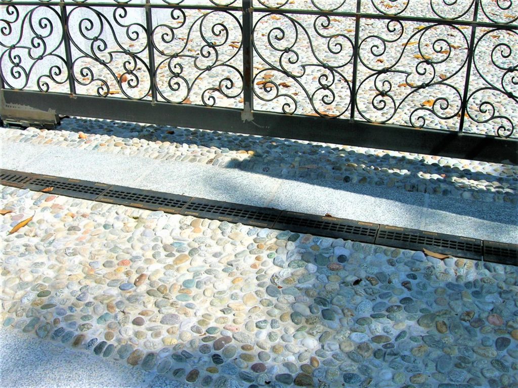 Pavimenti in pietra