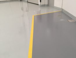 pavimentazione continua in resina