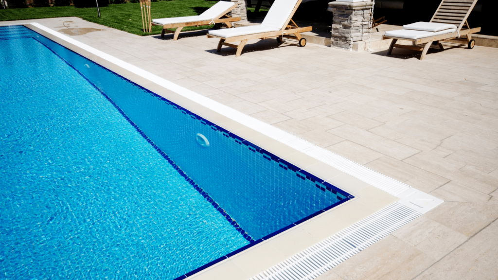 Pavimentazione per le piscine